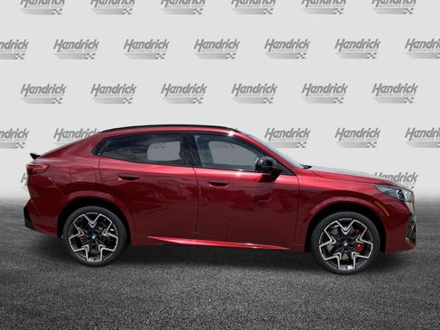 New 2026 BMW X2 xDrive28i w/ Technology Package AWD/4WD image 11