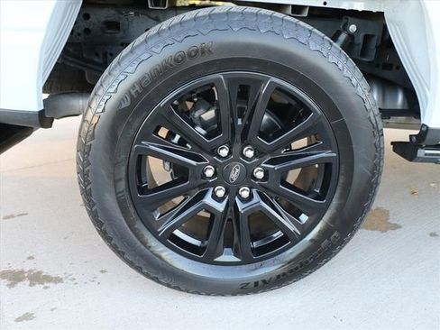 Used 2024 Ford F150 Platinum w/ Equipment Group 702A High image 8