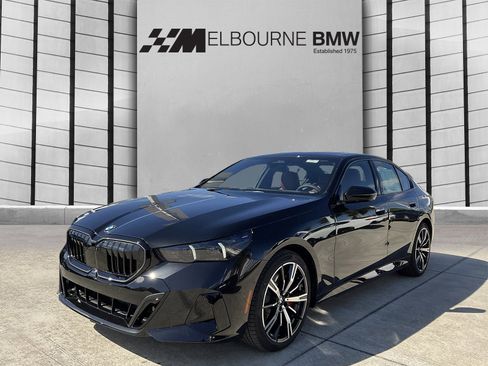 New 2026 BMW 530i 530i w/ M Sport Package image 3