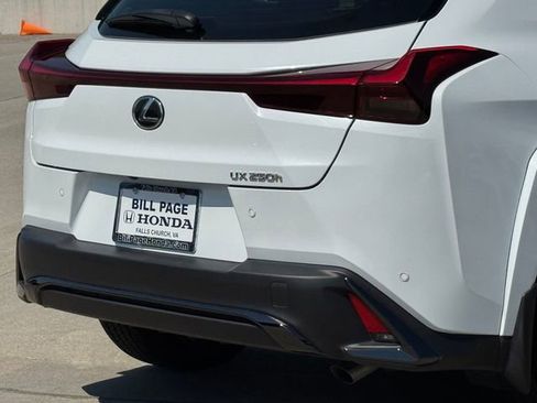 Used 2024 Lexus UX 250h F Sport FWD image 8