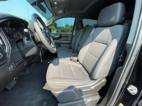 Used 2020 Chevrolet Silverado 1500 Custom Trail Boss w/ Custom Convenience Package AWD/4WD image 28