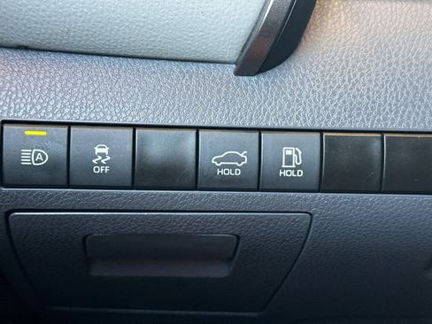 Used 2024 Toyota Camry LE FWD image 30