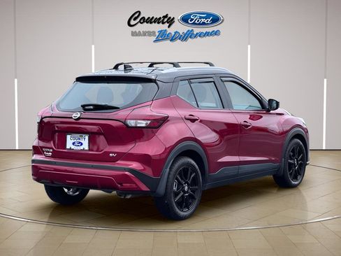 Used 2021 Nissan Kicks SV FWD image 23