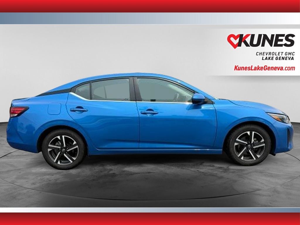Used 2024 Nissan Sentra SV FWD image 3