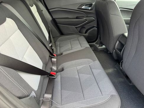 New 2026 Chevrolet Trax LS w/ LS Convenience Package FWD image 9