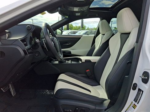 Used 2023 Lexus ES 350 F Sport w/ Accessory Package (Z1) FWD image 15