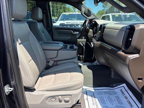 Certified 2025 GMC Sierra 1500 SLT AWD/4WD image 7