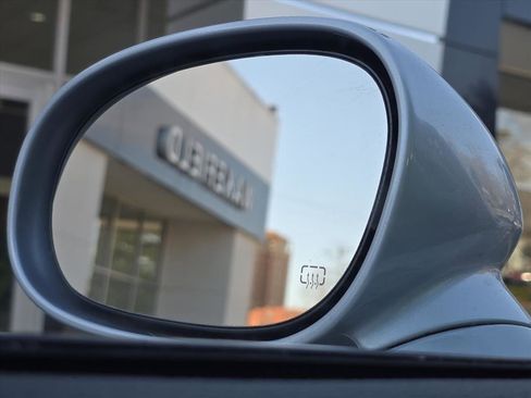 Used 2023 Dodge Challenger SXT image 16