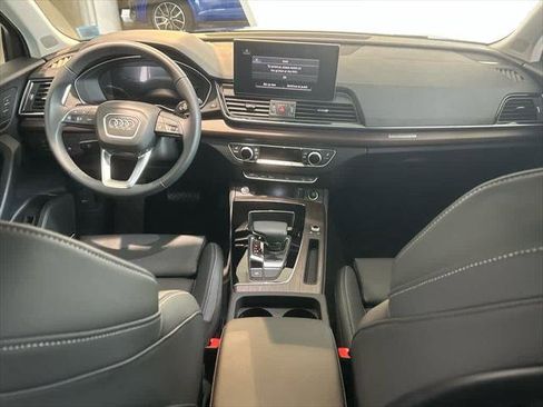 Certified 2025 Audi Q5 2.0T Premium Plus image 19