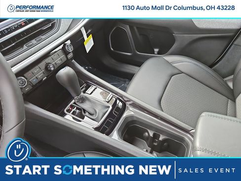 New 2026 Jeep Compass Latitude image 28