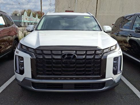 Certified 2023 Hyundai Palisade Limited image 2