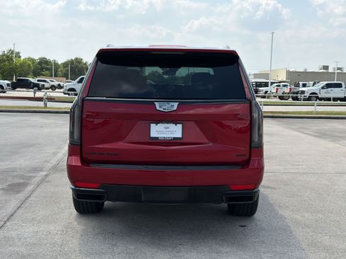 Used 2021 Cadillac Escalade Sport Platinum w/ LPO, ONYX Package AWD/4WD image 10