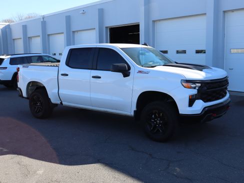 Certified 2024 Chevrolet Silverado 1500 Custom Trail Boss image 2