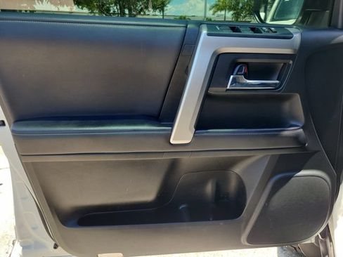 Used 2024 Toyota 4Runner SR5 Premium w/ Moonroof Package AWD/4WD image 11