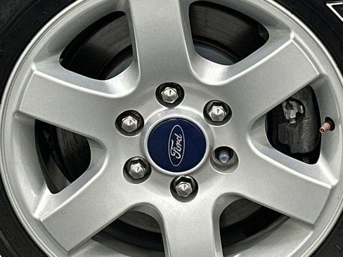 Used 2015 Ford Expedition XL image 5