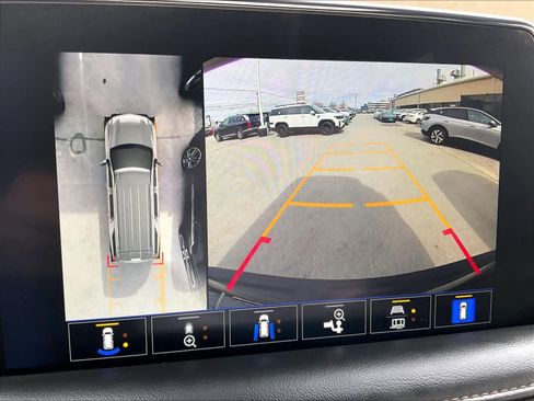 Used 2024 Chevrolet Tahoe High Country image 20