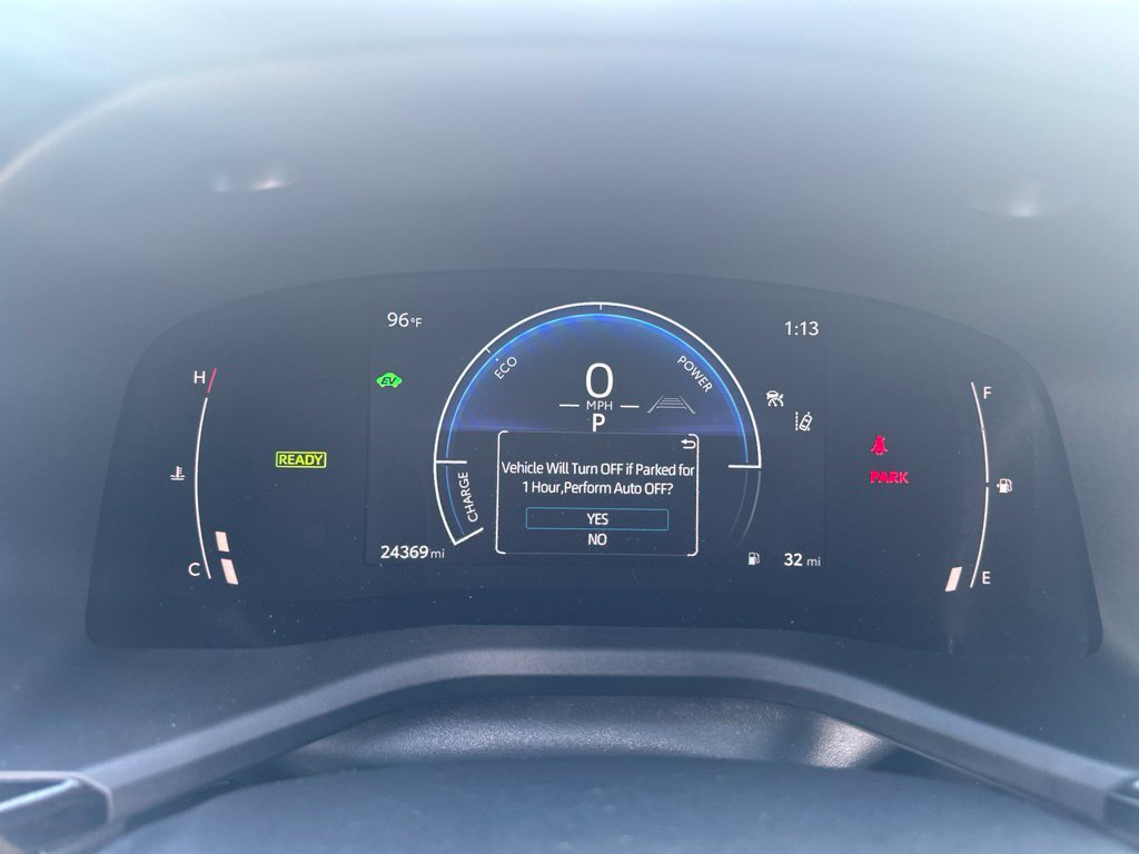 Used 2025 Toyota Camry SE w/ Multimedia Upgrade Package FWD image 19