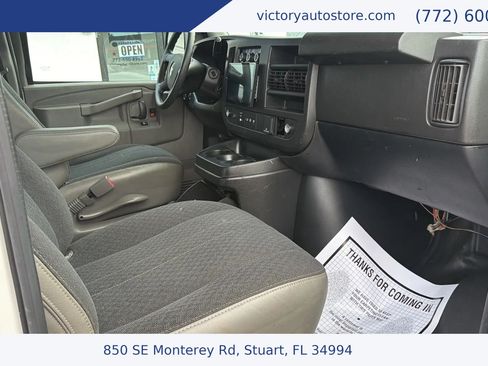 Used 2020 Chevrolet Express 2500 w/ Driver Convenience Package RWD image 18