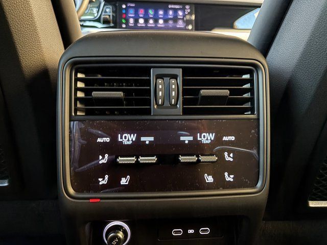 Certified 2026 Porsche Cayenne Coupe AWD/4WD image 24