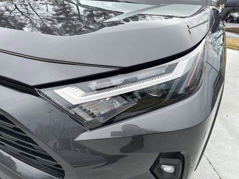 Certified 2025 Toyota RAV4 XLE Premium image 6