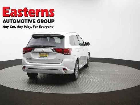 Used 2020 Mitsubishi Outlander SEL AWD/4WD image 38