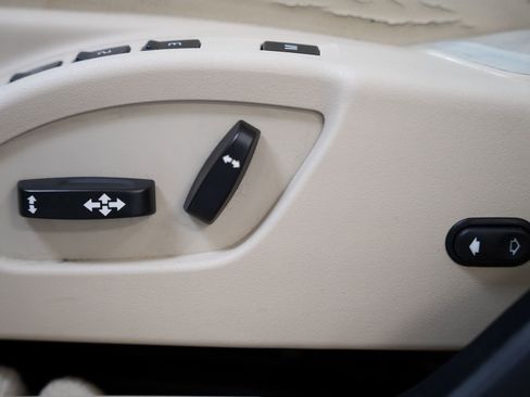 Used 2015 Volvo S80 T6 image 40