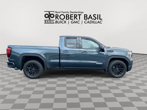 Used 2020 GMC Sierra 1500 Elevation w/ Elevation Value Package AWD/4WD image 9