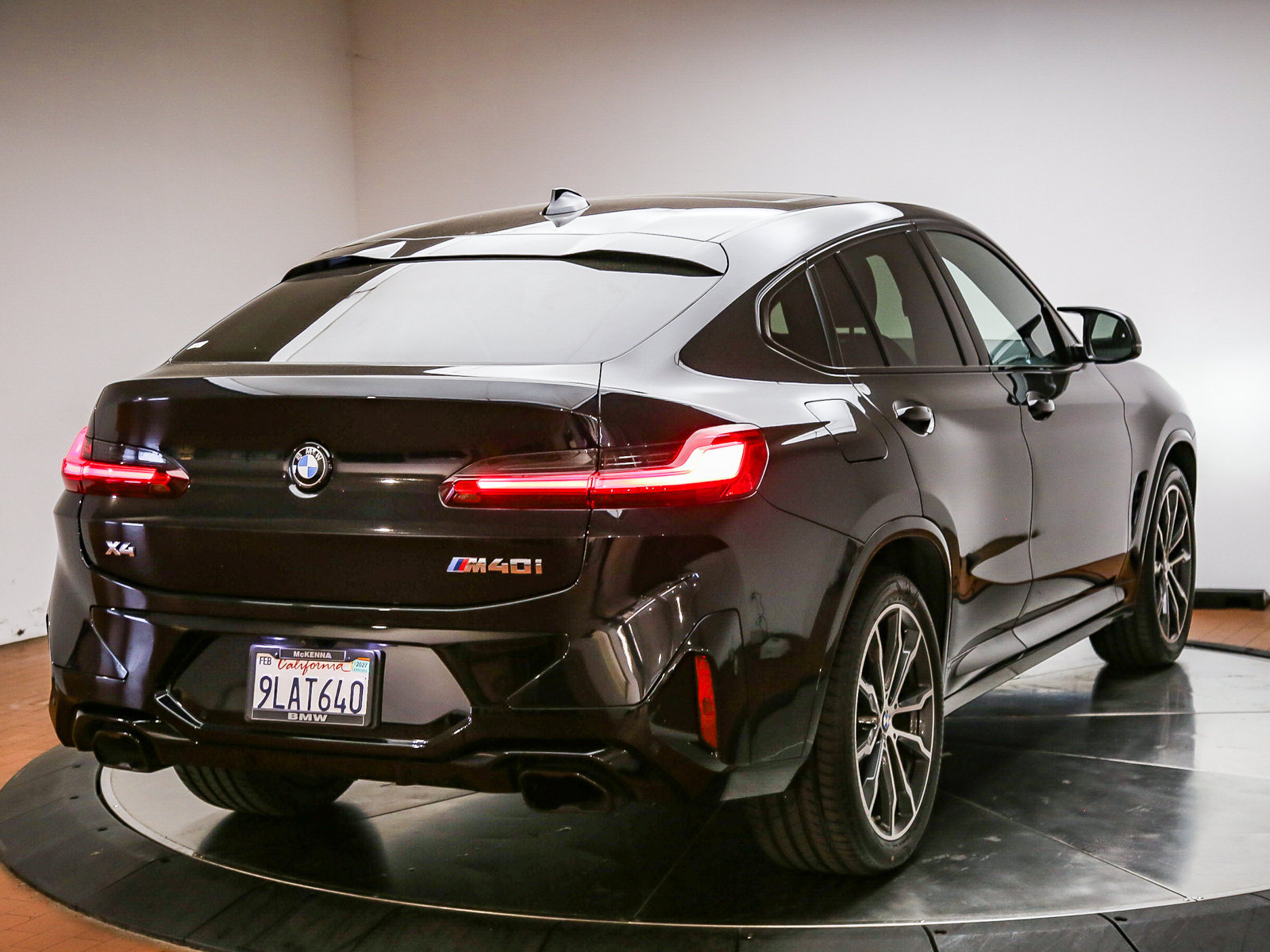 Certified 2024 BMW X4 M40i AWD/4WD image 7