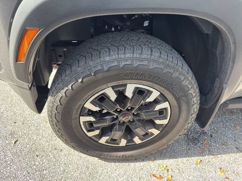 Used 2024 Nissan Frontier Pro-X w/ Pro Convenience Package RWD image 4