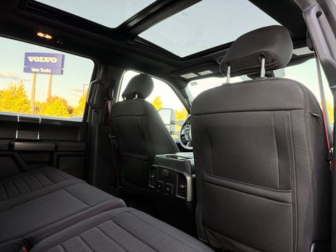Used 2020 Ford F150 XLT w/ Equipment Group 302A Luxury AWD/4WD image 29