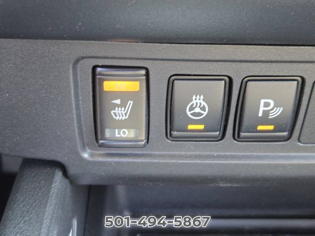 Used 2022 Nissan Frontier SV AWD/4WD image 26