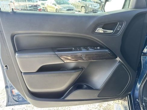 Certified 2020 GMC Canyon SLE w/ SLE Convenience Package image 20