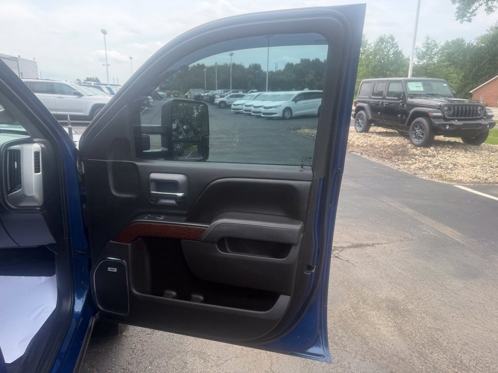 Used 2016 GMC Sierra 1500 SLT w/ SLT Premium Package AWD/4WD image 45