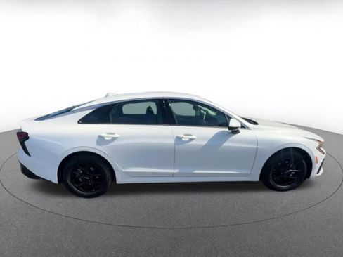 Used 2025 Kia K5 LXS image 16