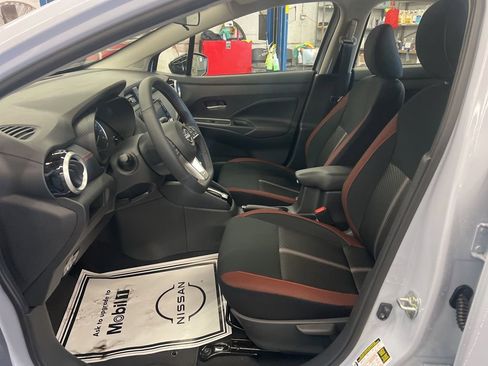 New 2025 Nissan Versa SR image 25