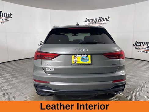 Used 2022 Audi Q3 2.0T Premium w/ Convenience Package AWD/4WD image 6
