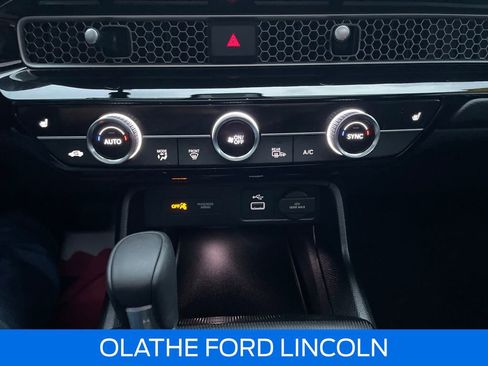 Used 2024 Honda Civic EX image 12