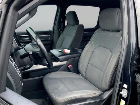 Used 2019 RAM 1500 Big Horn RWD image 8