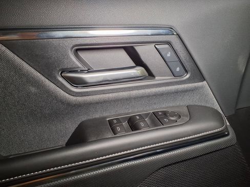 Used 2026 GMC Sierra EV Elevation image 14