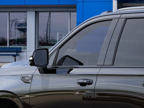 New 2026 GMC Yukon AT4 w/ AT4 Premium Package AWD/4WD image 15
