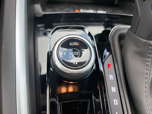 New 2026 Chevrolet Colorado Trail Boss AWD/4WD image 23