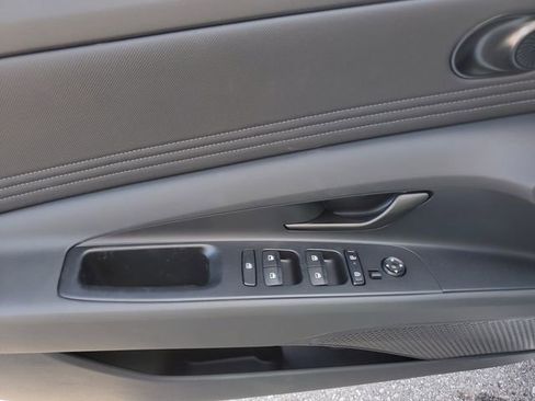 New 2026 Hyundai Elantra SEL Sport Premium FWD image 18