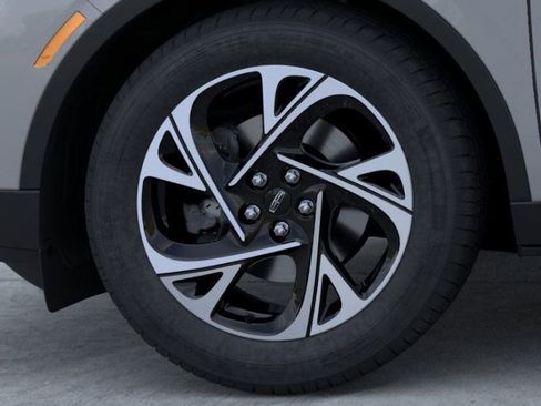 New 2026 Lincoln Nautilus Premier w/ Equipment Group 102A image 19