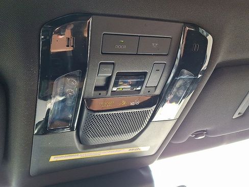 Used 2024 Lexus GX 550 image 27