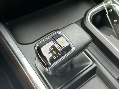 Used 2024 Chevrolet Silverado 1500 RST AWD/4WD image 20