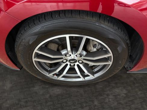 Used 2015 Ford Mustang GT RWD image 34