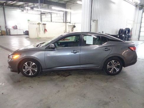 Used 2023 Nissan Sentra SV image 5