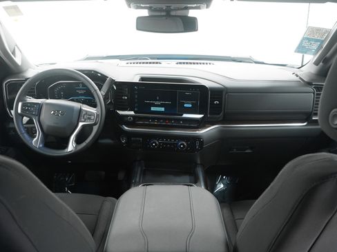 Used 2025 Chevrolet Silverado 2500 LT w/ Trail Boss Package image 15