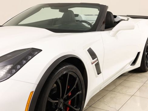 Used 2019 Chevrolet Corvette Grand Sport RWD image 48