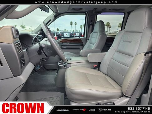 Used 2004 Ford F350 Lariat image 34